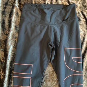 NIKE leggings